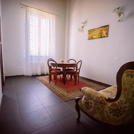 La Lolliana Aparthotel