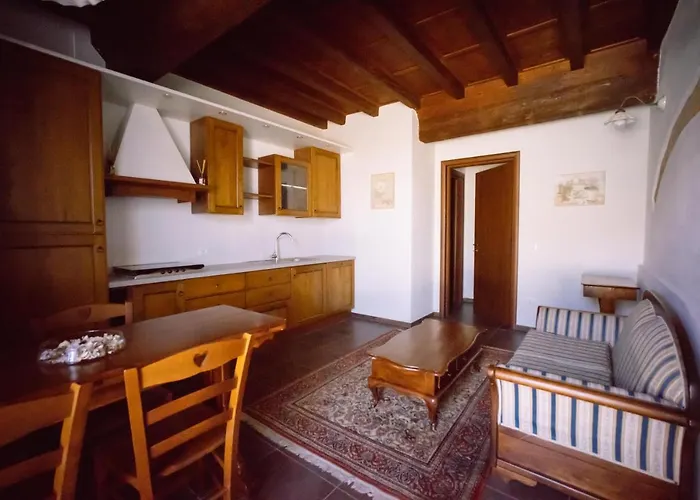 La Lolliana 3* Monestirolo