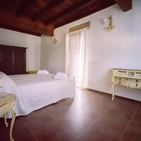 Apartmanhotel La Lolliana Monestirolo