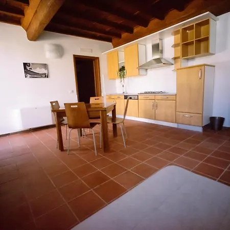 Apart-hotel La Lolliana