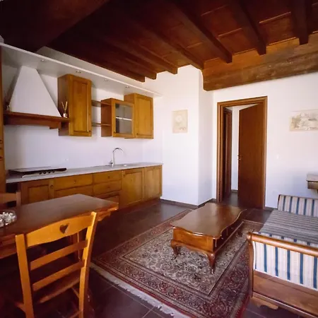 La Lolliana 3* Monestirolo