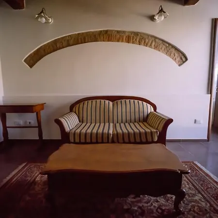 Apart-hotel La Lolliana