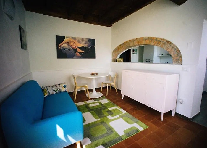 Ξενοδοχείο με διαμερίσματα La Lolliana 3*